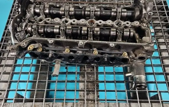 Toyota Avensis T270 Engine head 2AD IMPRK1574914