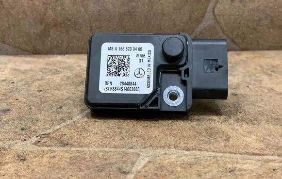Mercedes-Benz GLE (W166 - C292) Seat control module A1668200400