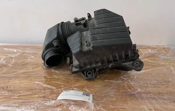 Honda Civic Air filter box 