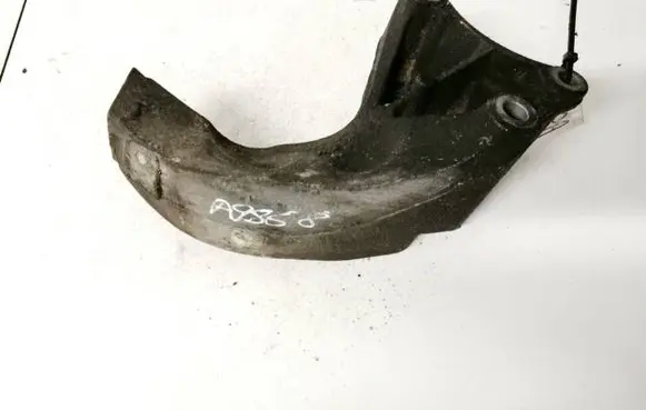 Mercedes-Benz B W245 Engine mounting bracket