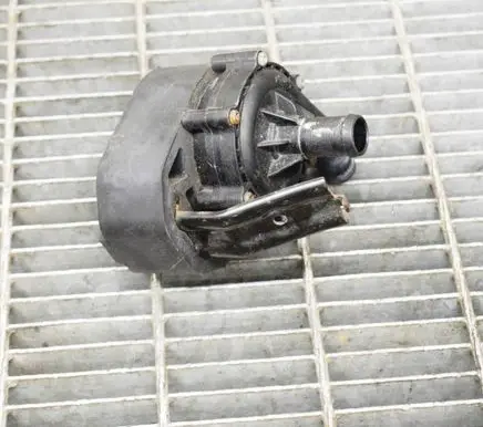 Tesla Model S Electric auxiliary coolant/water pump 600736700C