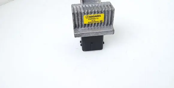 Nissan Qashqai Glow plug pre-heat relay 8200859243