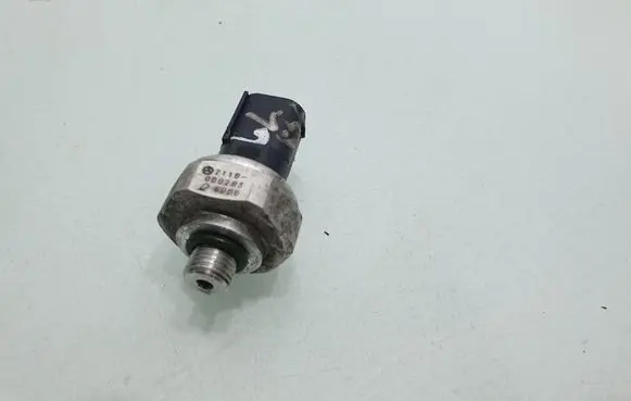Air conditioning (A/C) pressure sensor