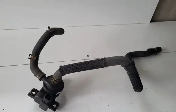 Lexus RX 330 - 350 - 400H Electric auxiliary coolant/water pump