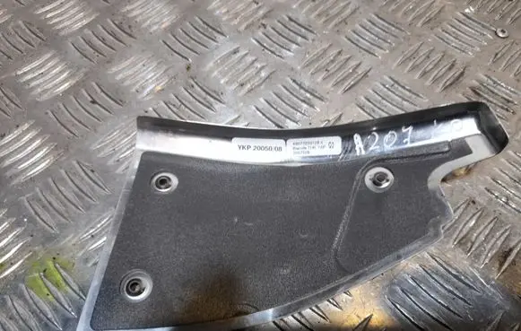 Mercedes-Benz E A207 Other front door trim element A2077220128