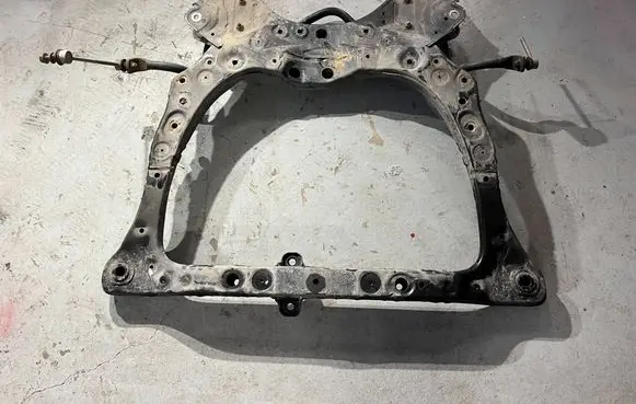 Toyota RAV 4 (XA50) Front subframe 