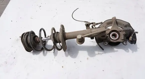 Toyota RAV 4 (XA30) Front wheel hub spindle knuckle