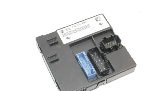 Audi Q7 4L Light module LCM 4L0907289H
