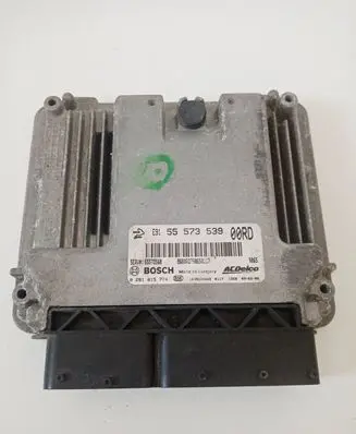 Opel Insignia A Engine control unit/module 55573539 55573560 0281015774