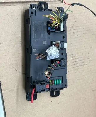 BMW 1 F20 F21 Comfort/convenience module 9317173 003000002 A2C30450012