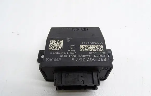 Volkswagen PASSAT B7 Light module LCM 6R0907357B