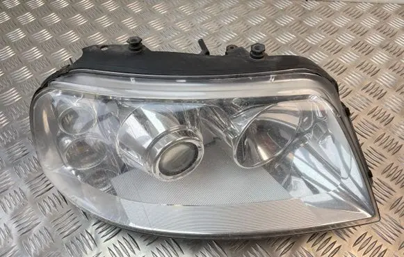 Seat Alhambra (Mk1) Headlight/headlamp 7M3941016AE 0301182272