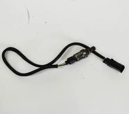 Volkswagen Golf VII Lambda probe sensor 04L906262A