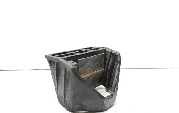 BMW X3 F25 Radiator mount bracket 7593779 17117593779