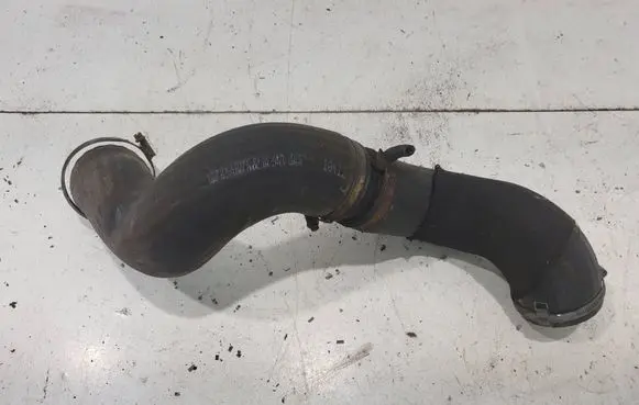 Volvo XC60 Intercooler hose/pipe 31274103