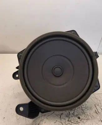 Toyota C-HR II Subwoofer speaker 86150F4010