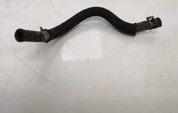 Toyota Avensis T250 Engine coolant pipe/hose