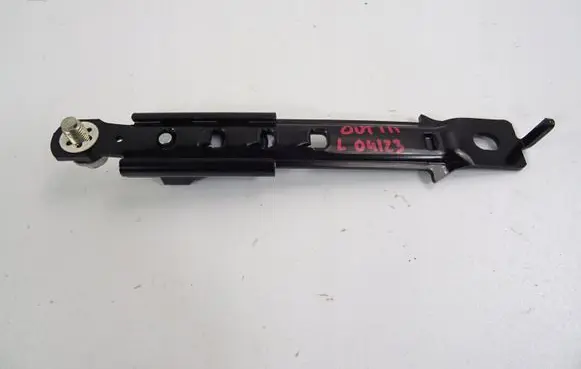 Mitsubishi Outlander Seat belt adjustment rail 