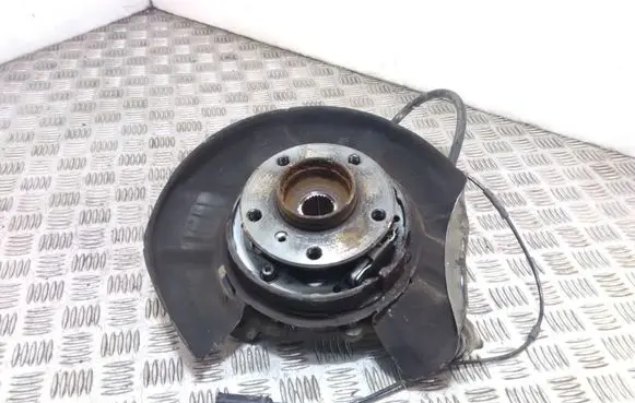 BMW 3 F30 F35 F31 Rear wheel hub 6792247