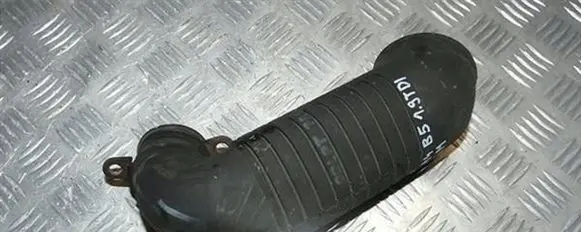 Audi A4 S4 B5 8D Air intake duct part