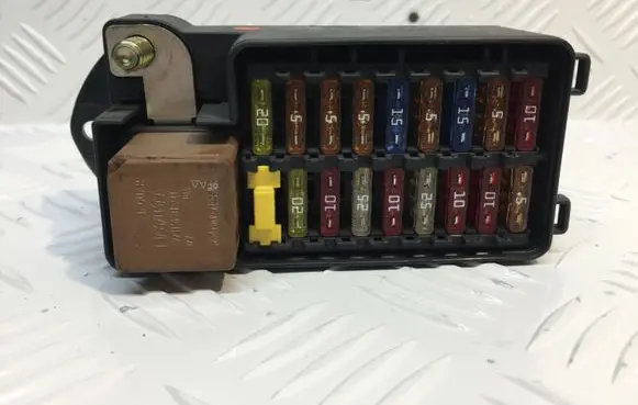Jaguar XJ X308 Fuse box set LNC2800BC