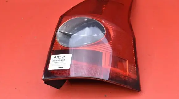 Renault Megane II Rear/tail lights 8200142683