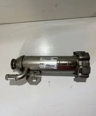 Volvo XC70 EGR valve cooler X51156