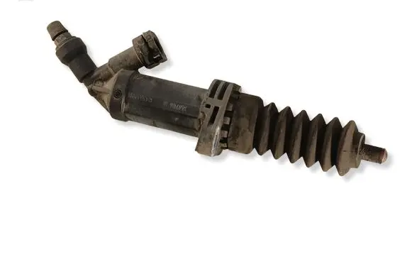 BMW 4 F32 F33 Clutch master cylinder 13670610