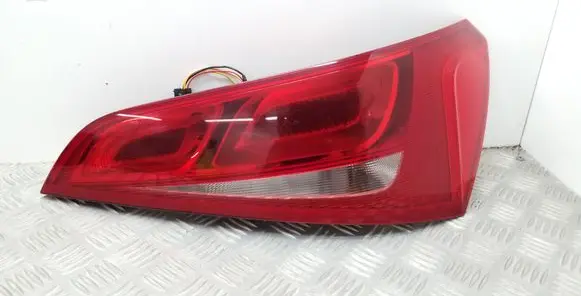 Audi Q5 SQ5 Tailgate rear/tail lights 8R0945094