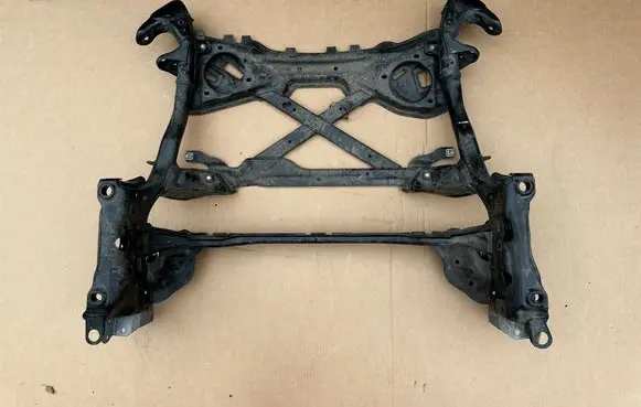 Audi A8 S8 D4 4H Front subframe 4H0399315af 4H0399345R