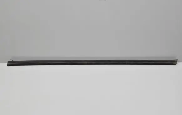 KIA Ceed Front door trim bar 