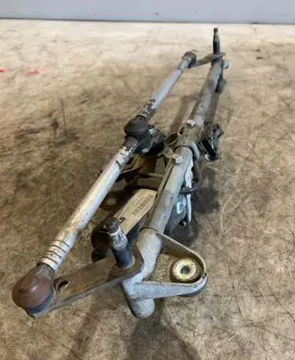 Front wiper linkage and motor