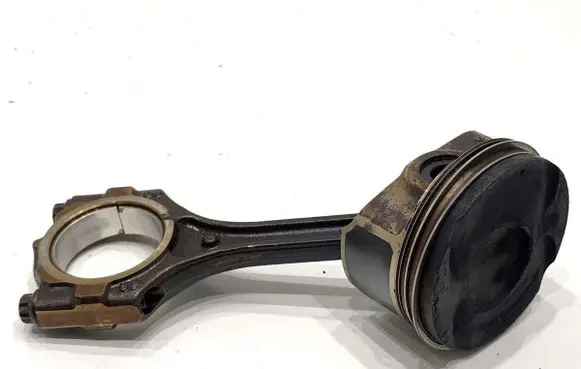 Hyundai ix35 Piston with connecting rod G4FD