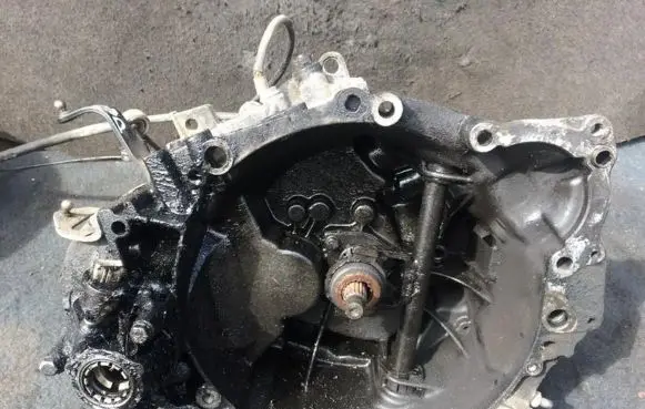 Peugeot Partner Manual 5 speed gearbox 20ch43