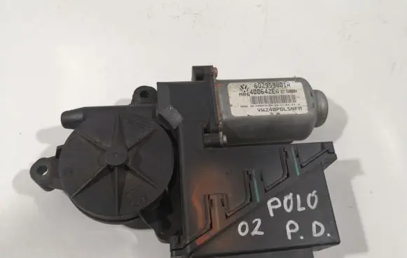 Volkswagen Polo Front door window regulator motor 602959801A