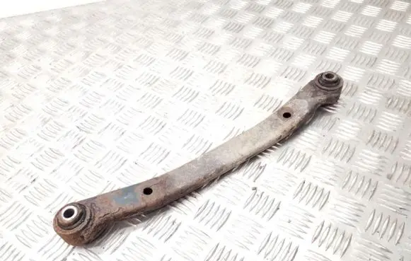 Rear control arm