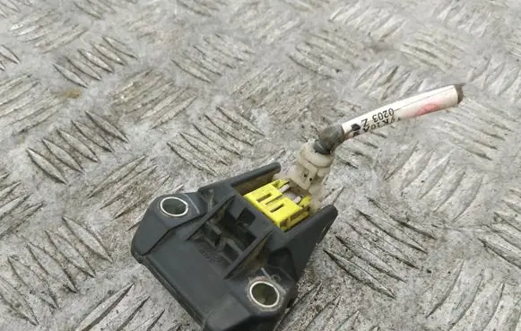 Toyota Urban Cruiser (XP110) Airbag deployment crash/impact sensor 8917335080