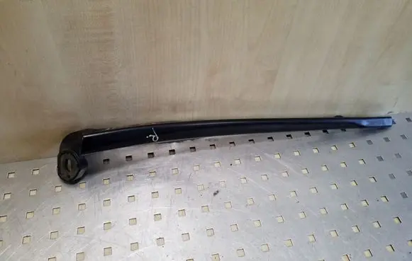Seat Leon (1P) Front wiper blade arm 1P0955410A