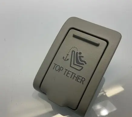 Mercedes-Benz E W212 ISOFIX cover 