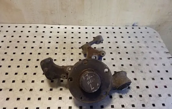 Audi A4 S4 B7 8E 8H Rear wheel hub