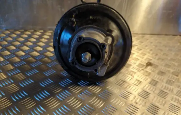 Audi A8 S8 D3 4E Brake booster 4E2612105D 917S