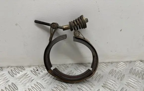 BMW X5 E70 Muffler pipe connector clamp 7793677