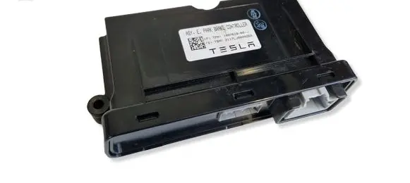 Tesla Model S Rear brake EMF control unit/module 100761800J 2117LL0000266