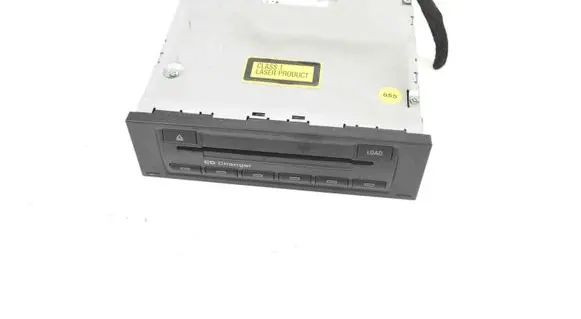 Audi TT TTS Mk2 CD/DVD changer 8E0035111D