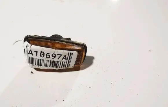 Citroen Xsara Front fender indicator light 