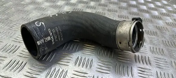 Intercooler hose/pipe
