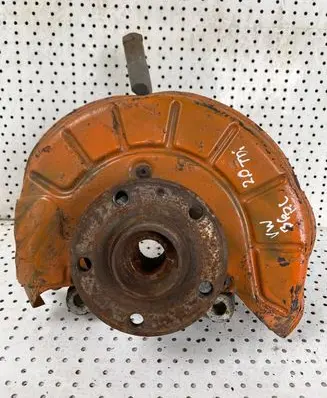 Volkswagen PASSAT B6 Front wheel hub spindle knuckle