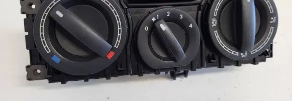 Volkswagen Transporter - Caravelle T5 Climate control unit 7H0819045A9B9 69740001 2563000524