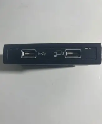 Mercedes-Benz GLS X166 USB socket connector A1728202000 00561855 180122