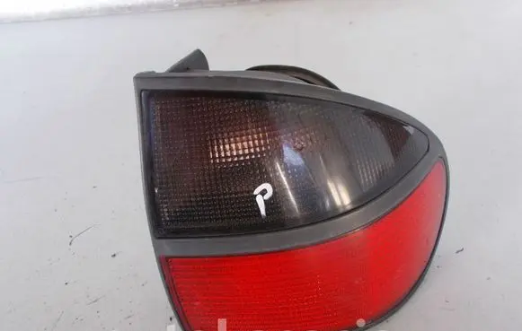 Renault Laguna I Rear/tail lights 7701038274